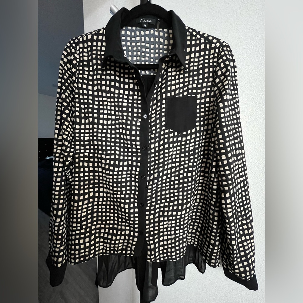 -SOLD- Print Button Down Longsleeve